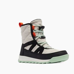 Sorel Kid's Whitney II Short Lace-Up Boots // Size 1 Little Kids